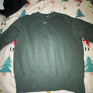 Nike Women's Forest Green Crewneck Sweater